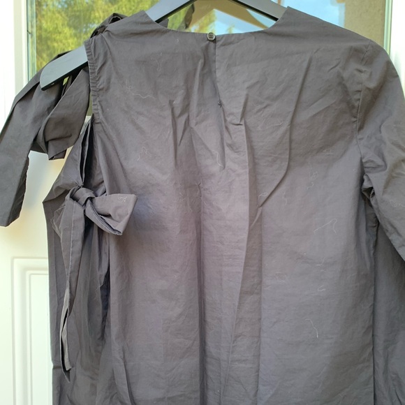 Brand New Central Park West Blouse cut-off shoulder bow-tie - Picture 3 of 7